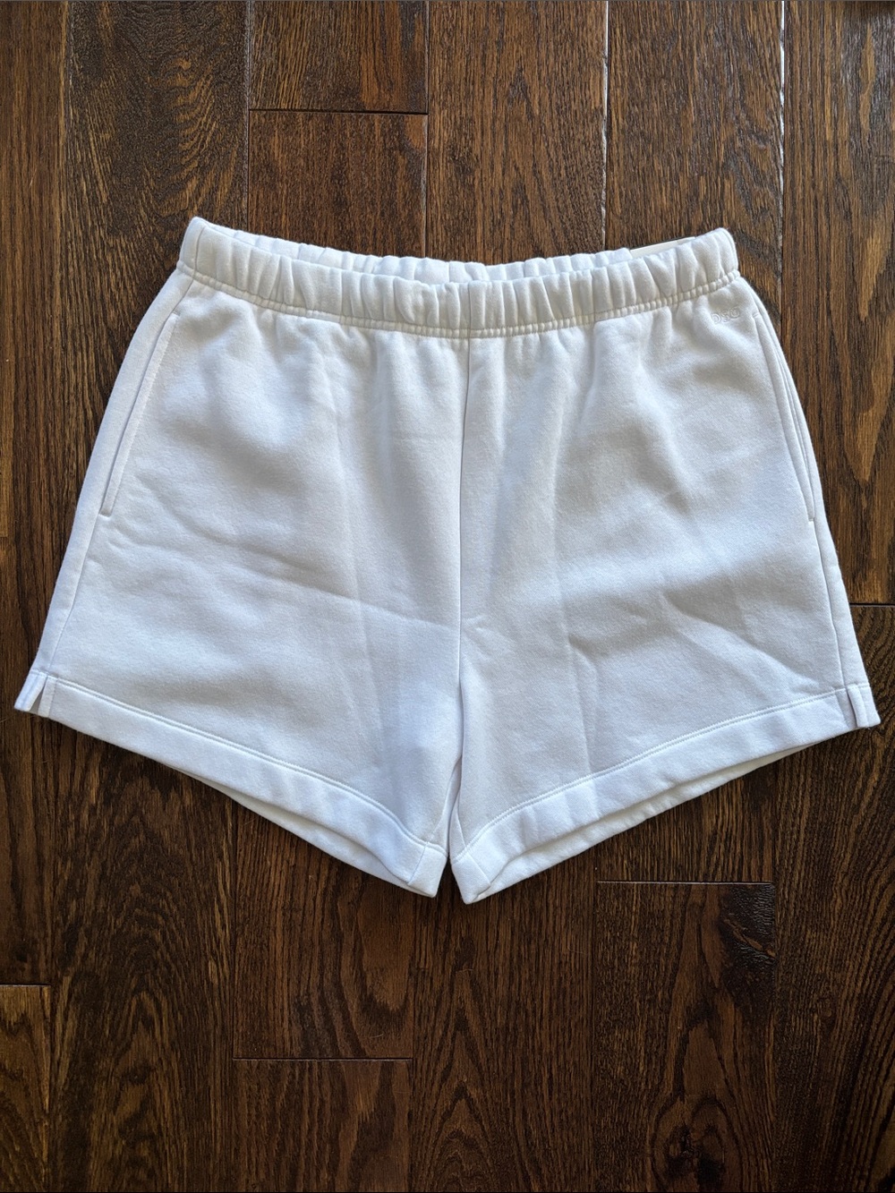 DSG White Fleece Mid-Rise Shorts